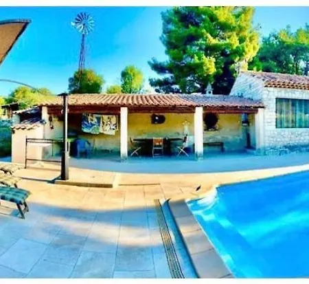 Holiday home Maison Provencale Cereste