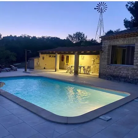 Maison Provencale * Cereste