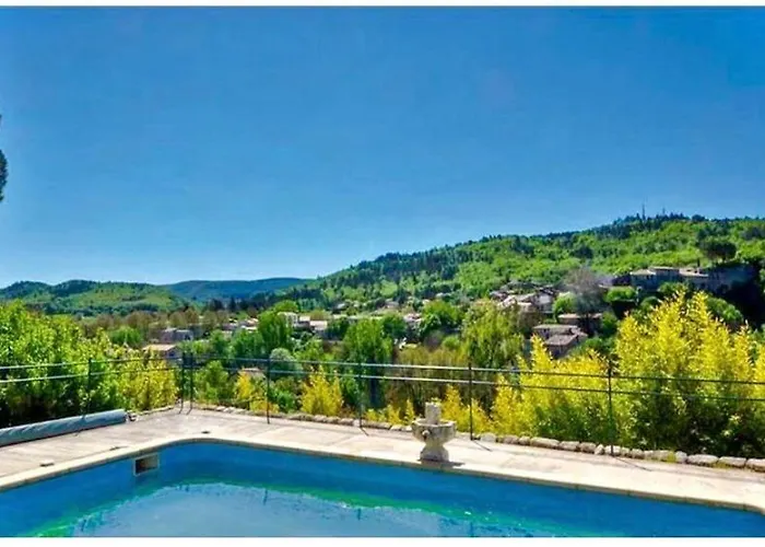 Maison Provencale Cereste