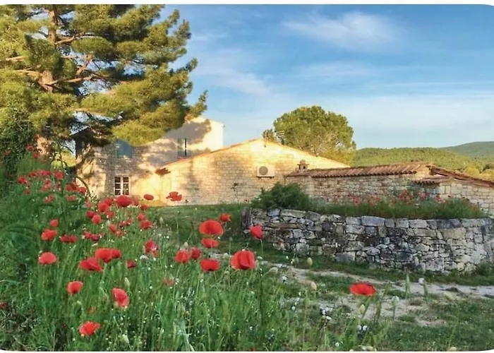 Maison Provencale Cereste